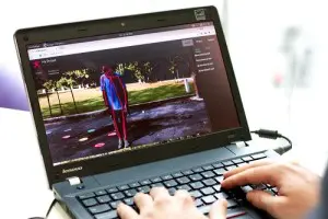 Lookinglass App in Use - For Web