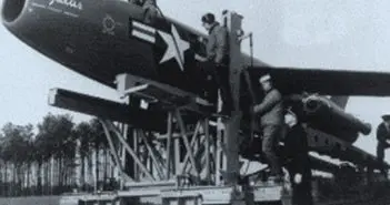MILITARY-USE EARTH-TO-EARTH ROCKET TRANSPORTER