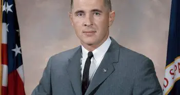 Apollo 8 Astronaut William Anders Dies