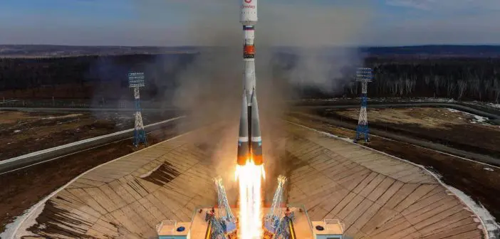 US Sanctions No Barrier to Iran’s Space Program Iran Rocket Launch Iran Space Program