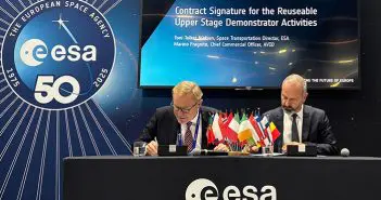 ESA and Avio sign contract for a reuseable upper stage demonstration mission