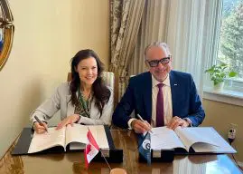 ESA and Canada sign agreement on exchange of classified information