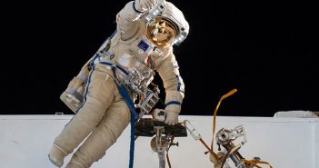 NASA Cosmonauts Gear Up For Seven Hour Spacewalk