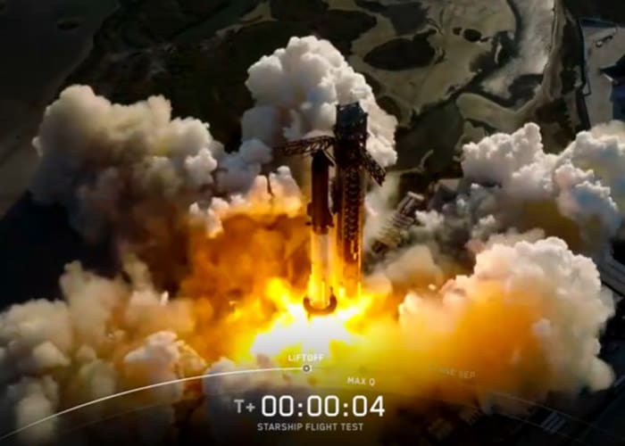 Starship Flight 11 achieves new milestones in return, re-entry and landing performance - space & defense